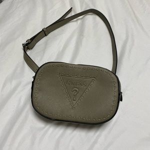 GUESS WAIST BAG -Never Worn